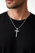 Collier Croix Dorée pour Homme – Pendentif Audacieux en Acier Inoxydable - SoulRing
